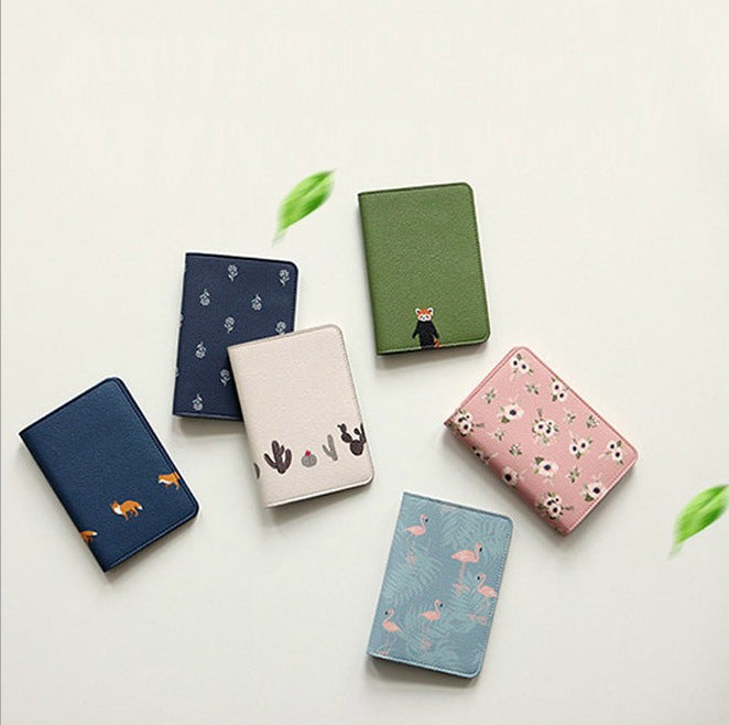 Animal & Plant Passport Holder – Unique Travel Gift & Travel Document Organiser for Travel Lovers - Travel Gifts