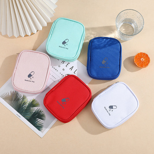 Portable Medicine Bag - Compact travel first aid storage – Travel Accessories Travel Organisers Travel Gear Travel Gifts Travel Essentials