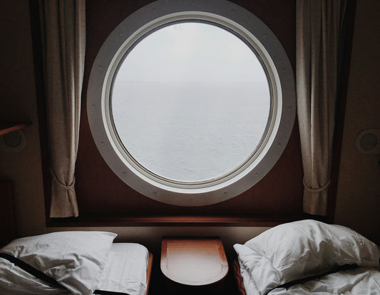 Perfecting your travel bedtime routine for better sleep on the road✨