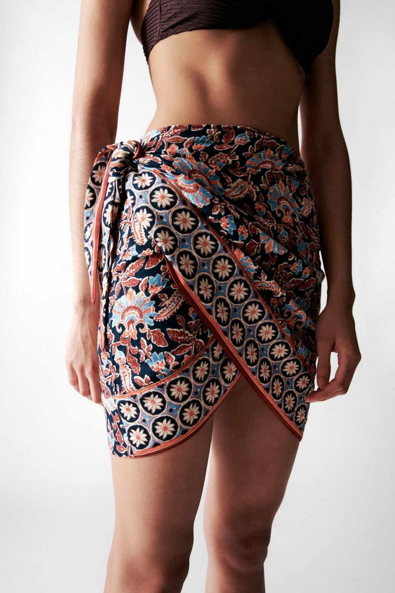 Bathing suit cover - short style sarong for beach days  Clothing and accessories