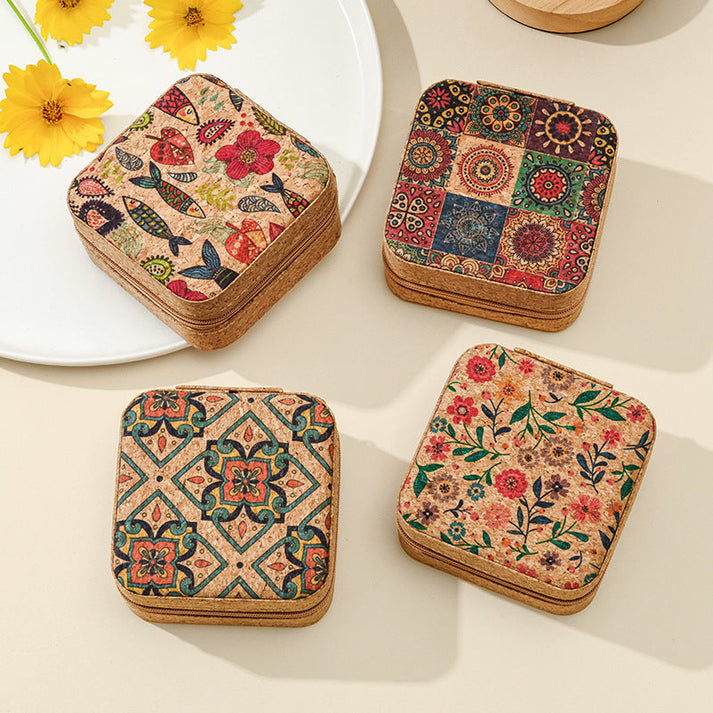 Sustainable travel gift for women