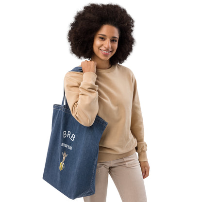 Unique travel gift - perfect gift for travelers and adventurers - T-shirt for travelers